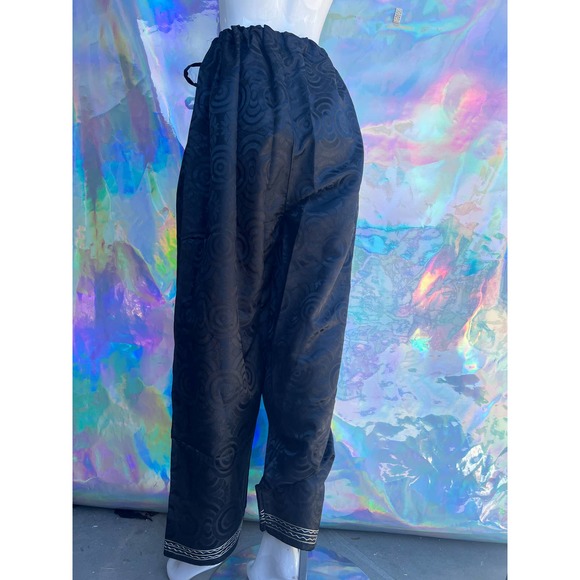 Black Three Piece Ring Design Dashiki Set by Rainbow - Picture 13 of 15